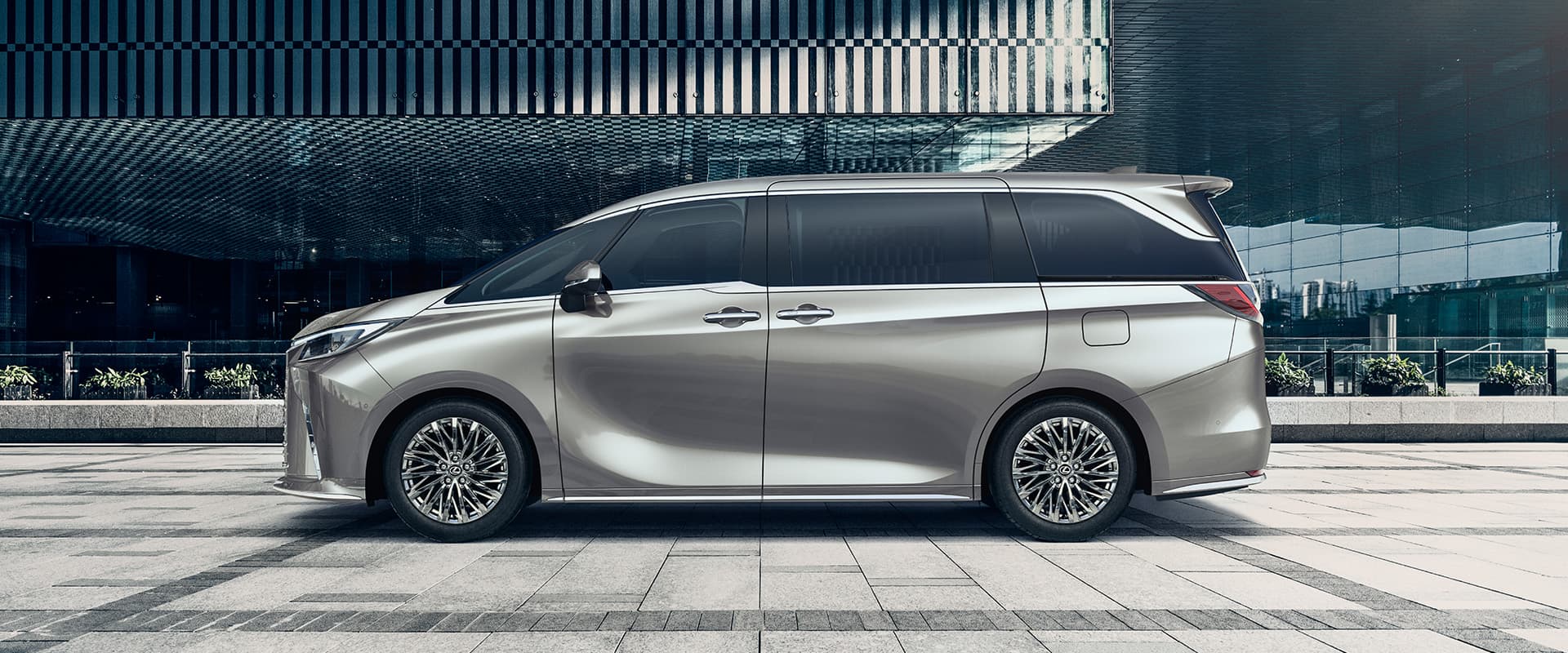The All-New Hybrid Lexus LM World Premiere