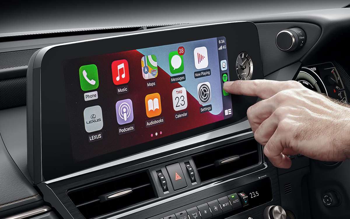 TOUCH-SCREEN MULTIMEDIA SYSTEM
